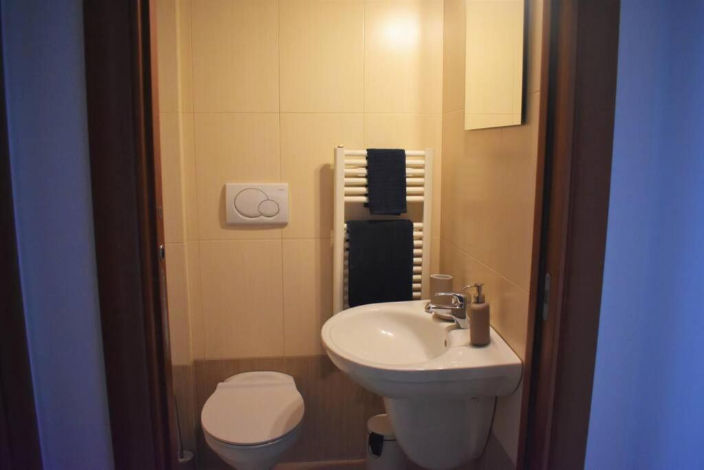 Donna Teresa Accomodation - Holiday House Монополі Екстер'єр фото