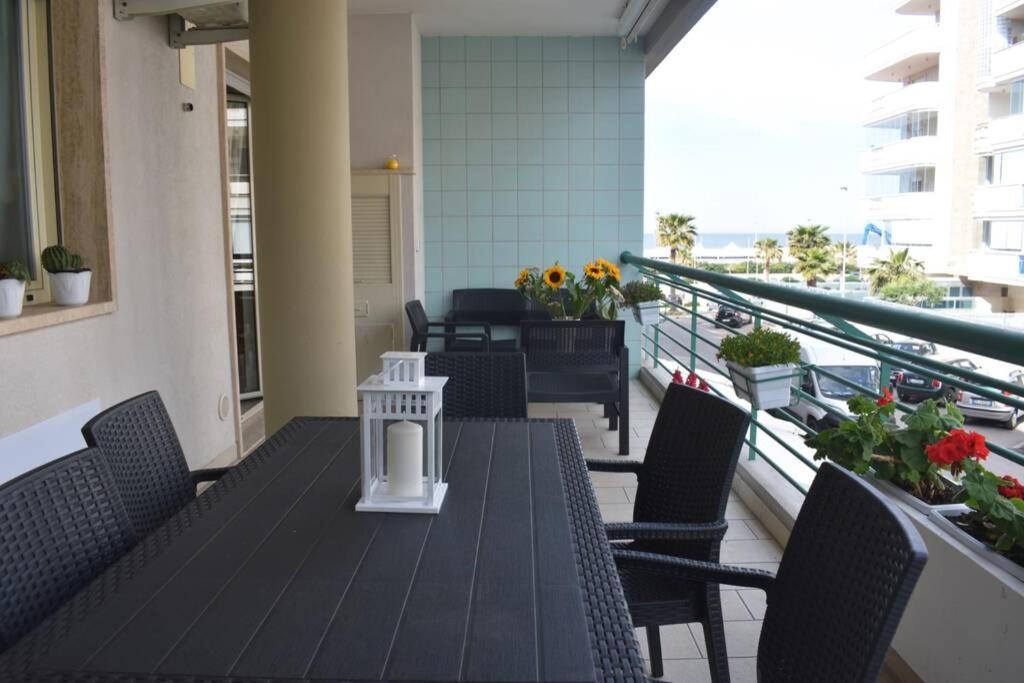 Donna Teresa Accomodation - Holiday House Монополі Екстер'єр фото