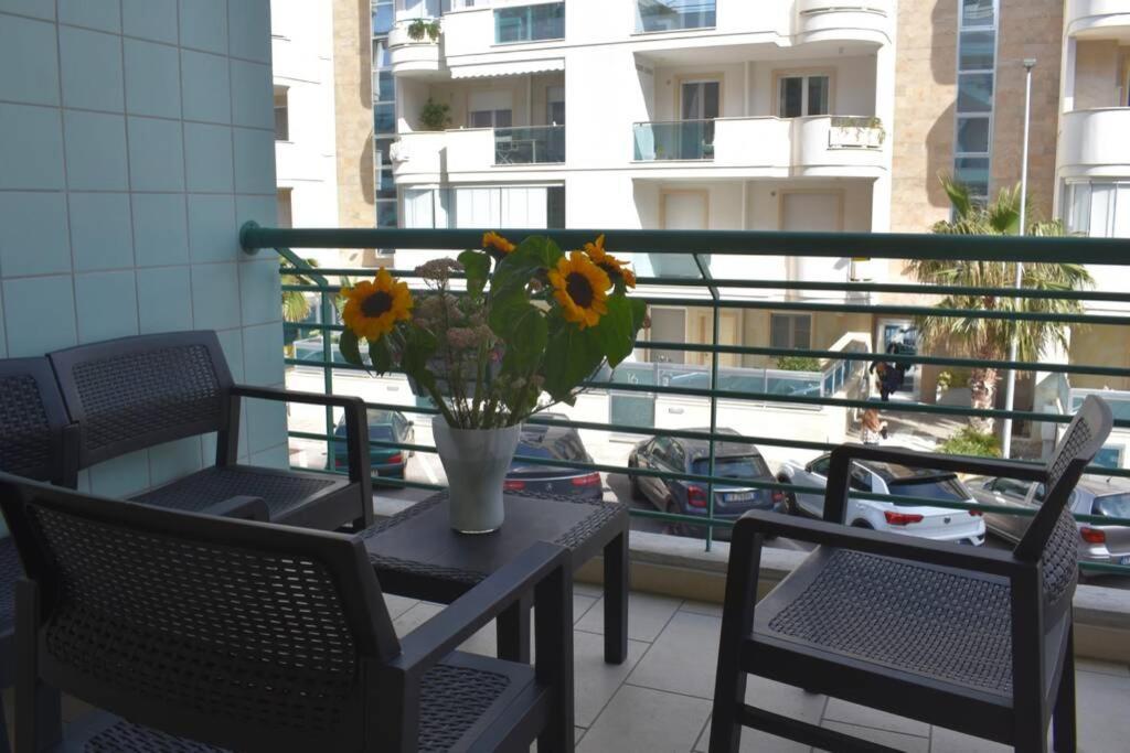 Donna Teresa Accomodation - Holiday House Монополі Екстер'єр фото
