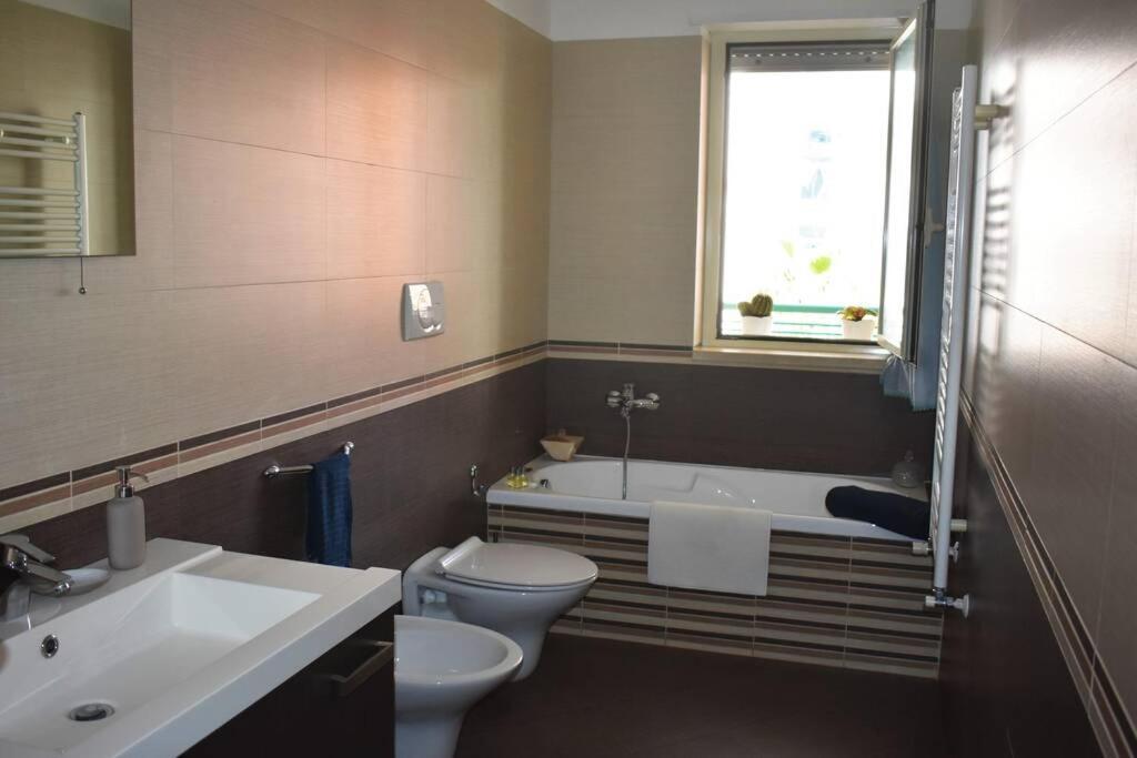 Donna Teresa Accomodation - Holiday House Монополі Екстер'єр фото